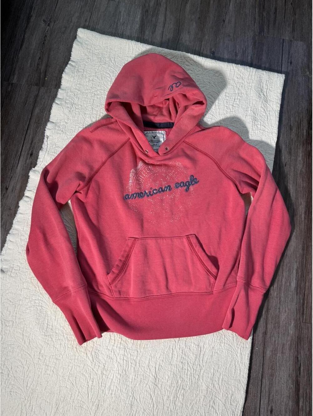 2000s distressed american eagle pink & blue pull-over hoodie